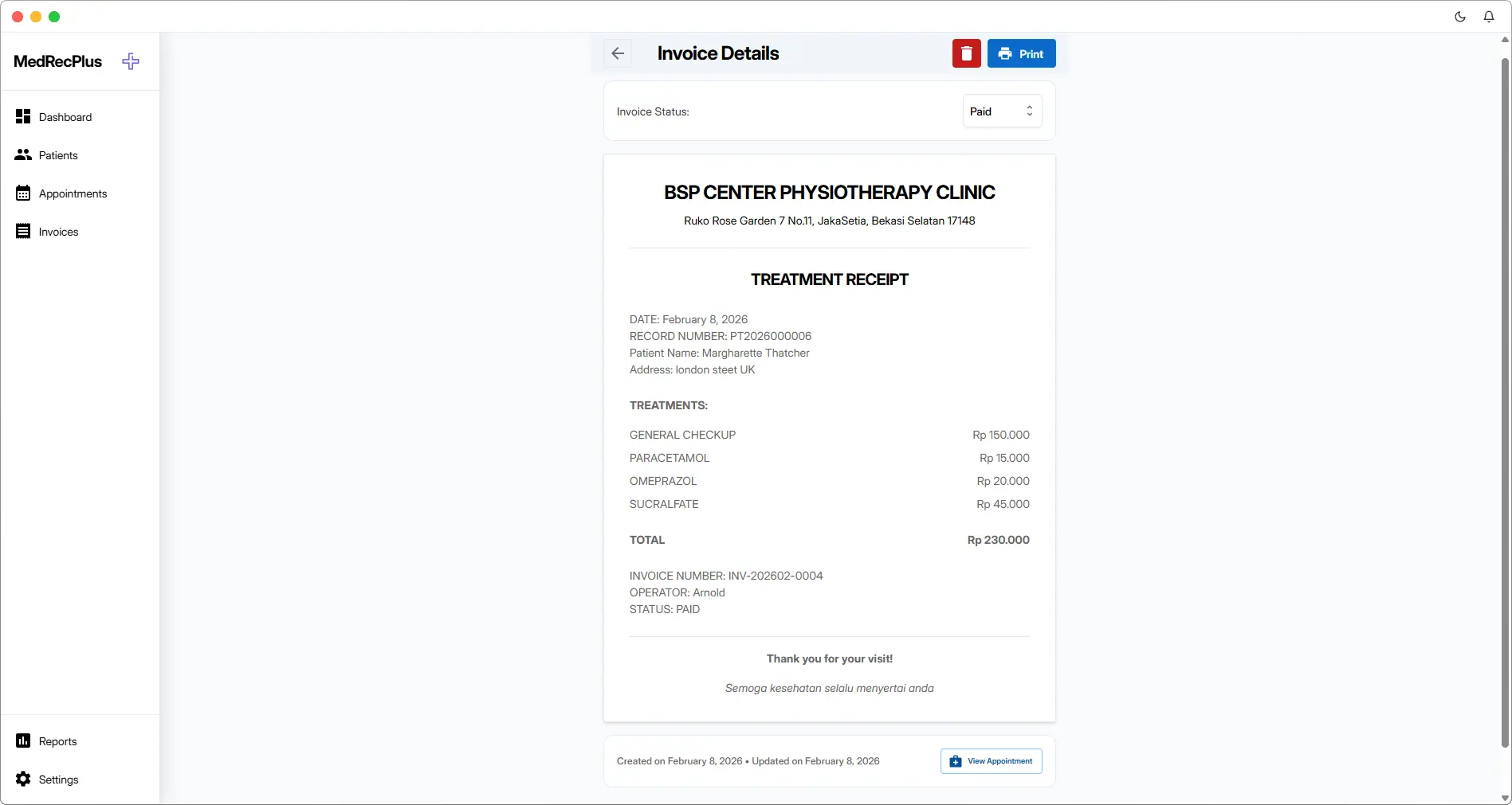 MedRecPlus clinic invoice details showing itemized billing